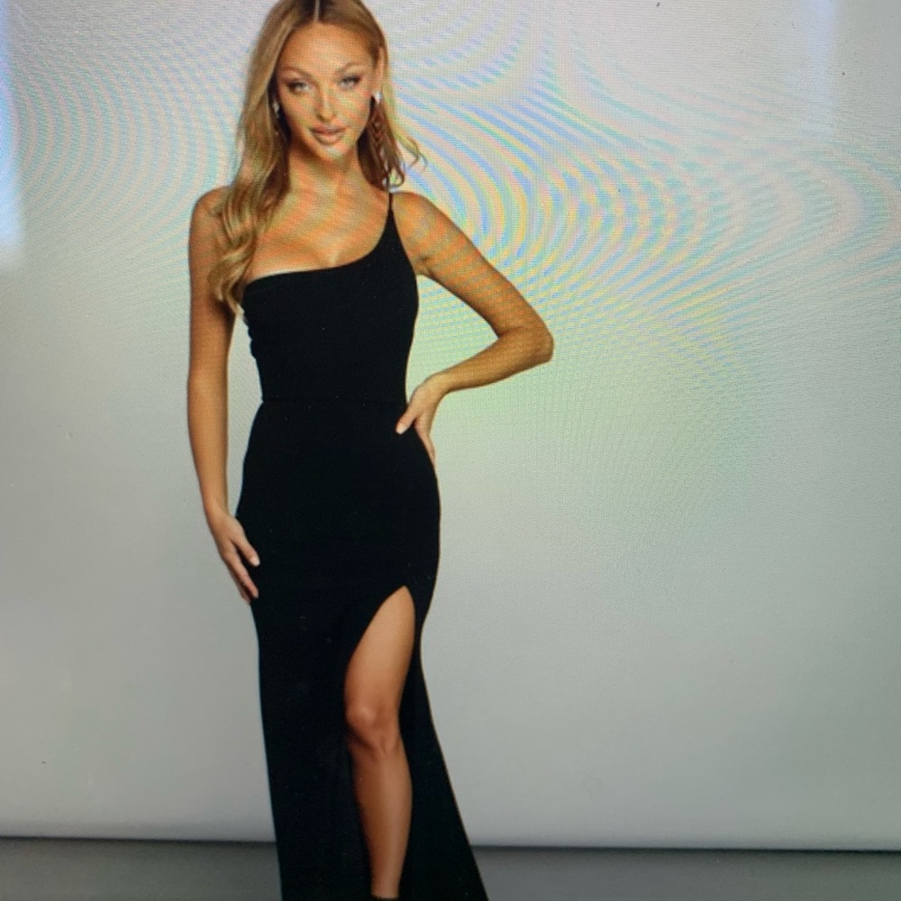 One shoulder formal black dress